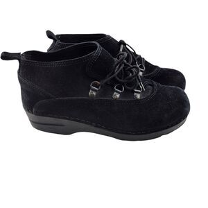 Dansko Shooties Womens 8.5-9 39 Black Suede Low top Hiker Clogs Comfort Casual